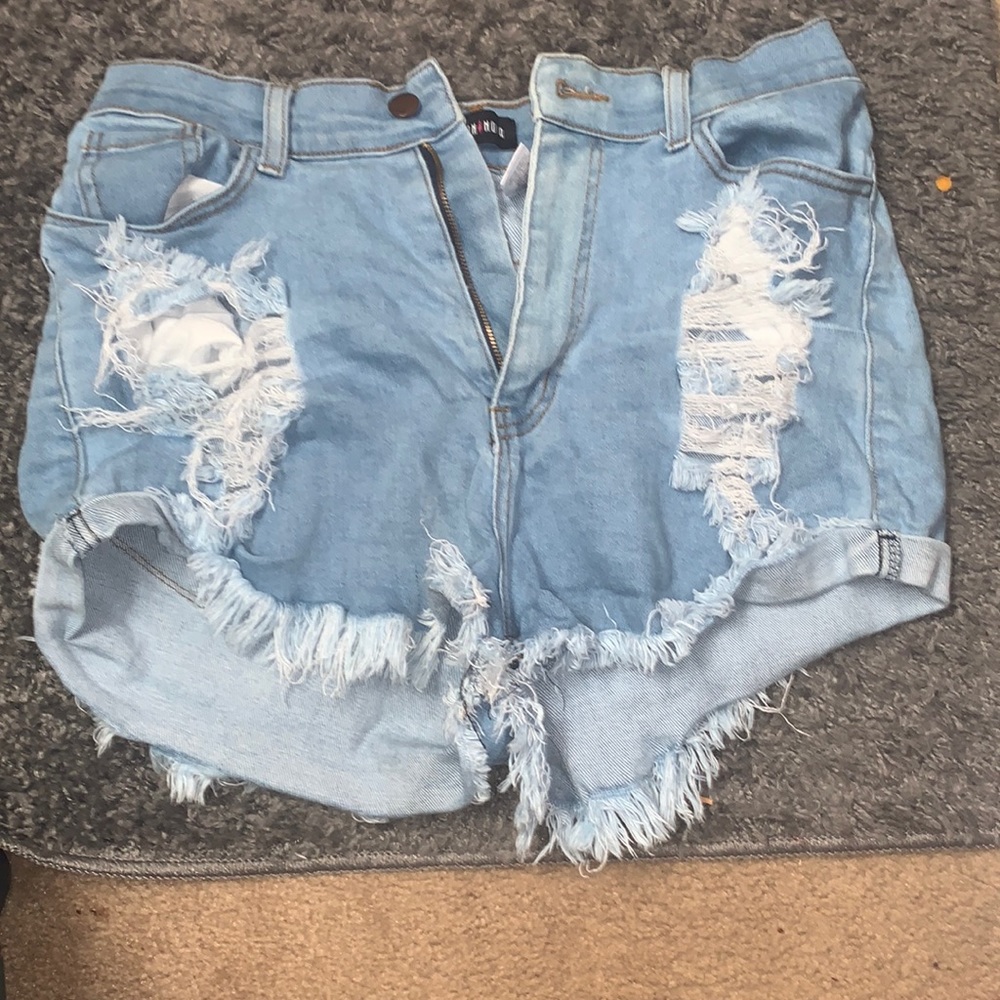 Daisy dukes